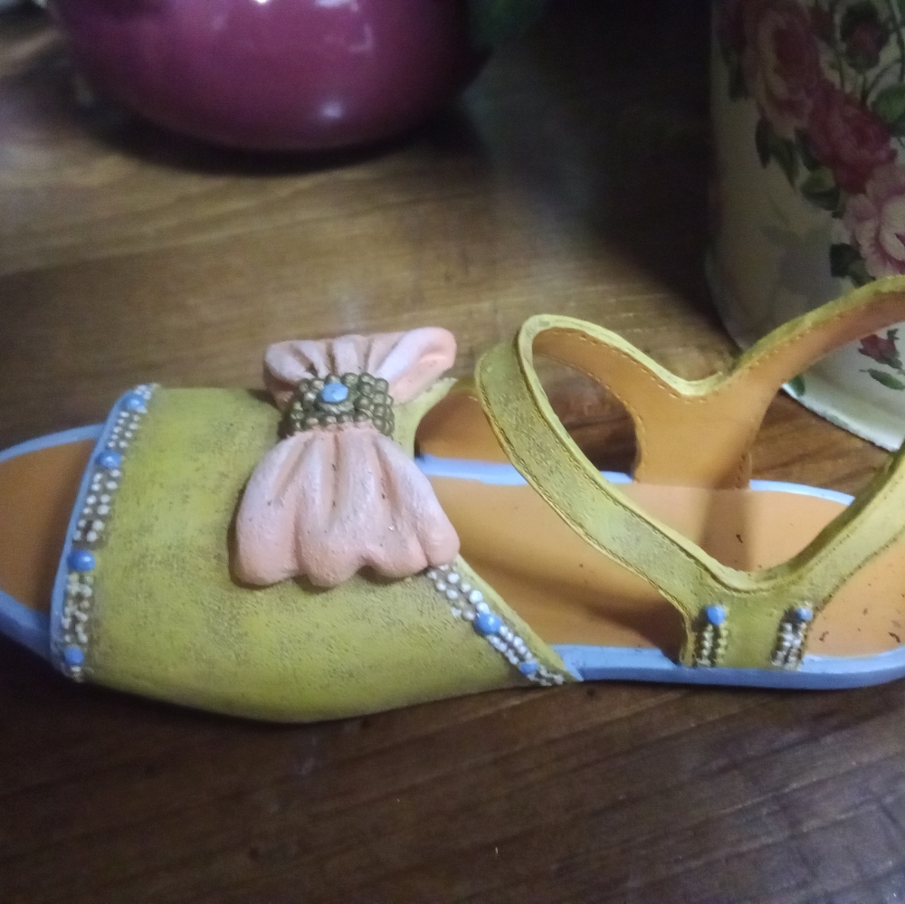 Kenknacks - Picture 13 of 16